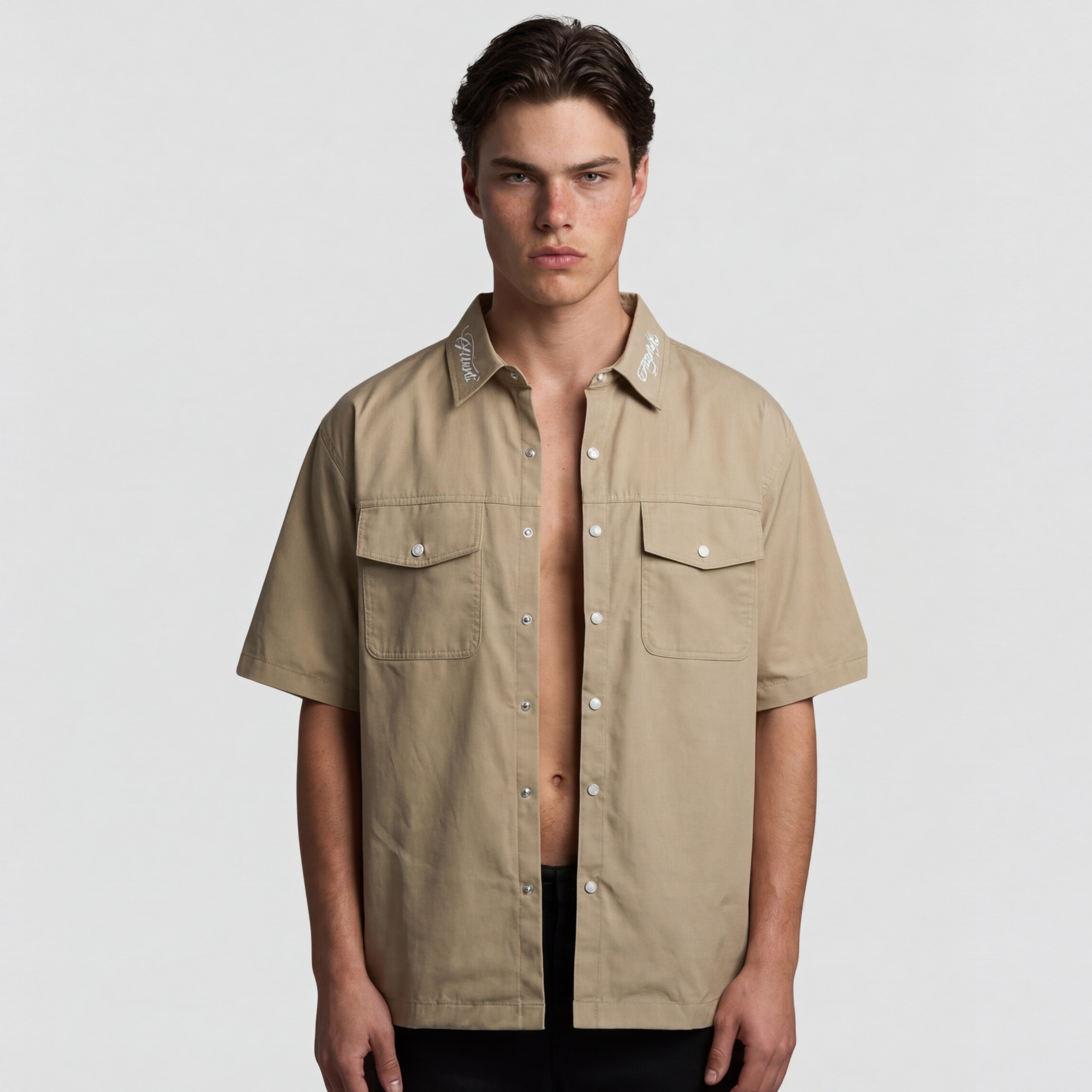 MAVERICK EMBROIDERED TEE